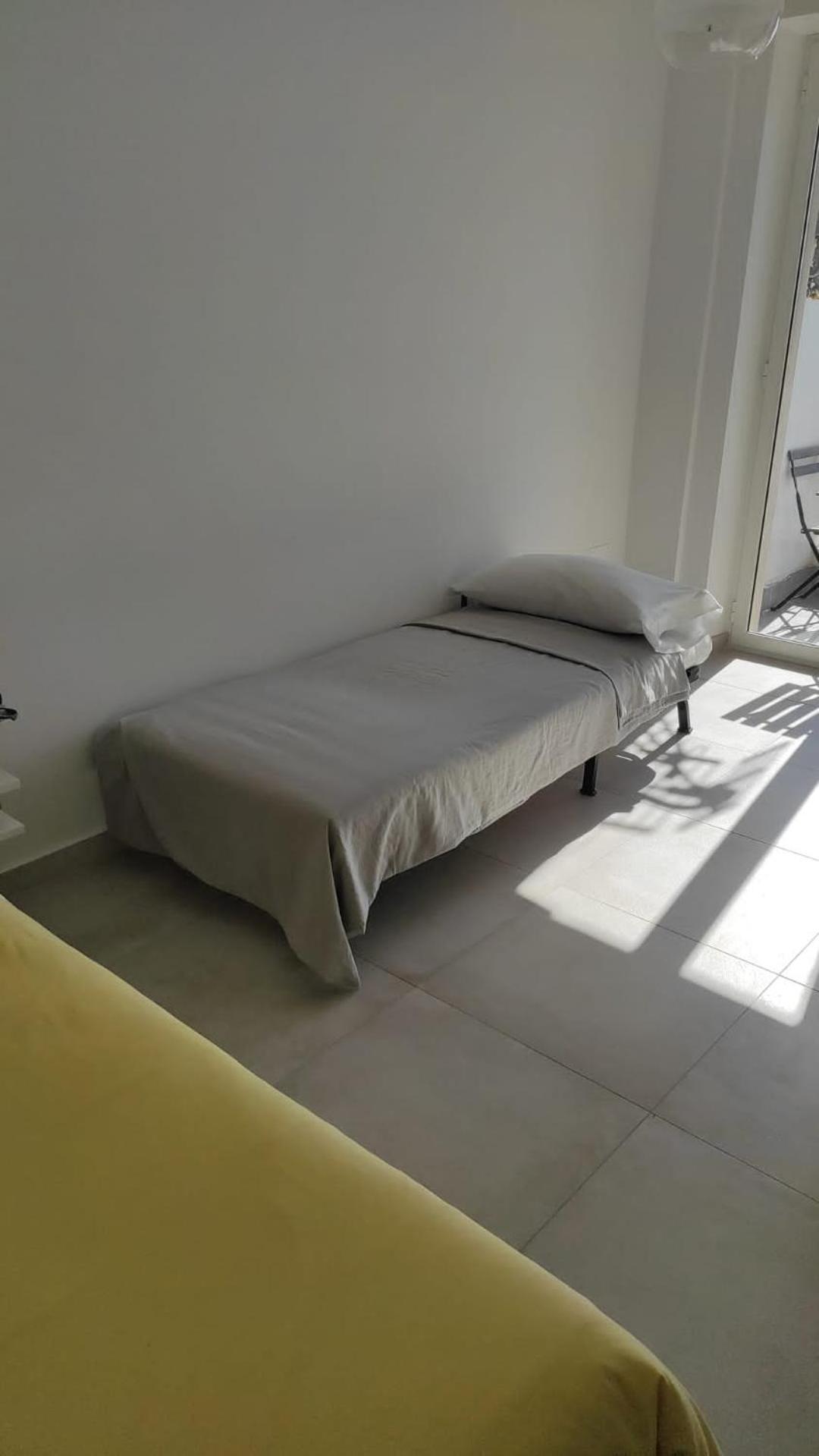 Neapolitan Skyscraper Suites Екстериор снимка