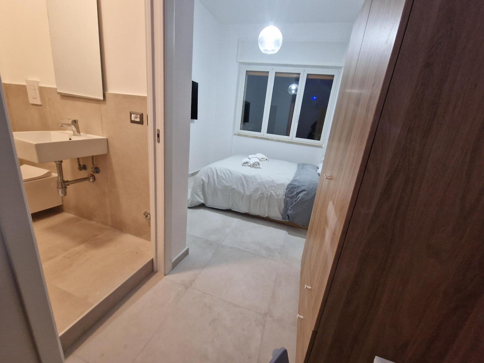 Neapolitan Skyscraper Suites Екстериор снимка